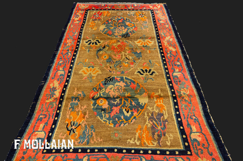 Antique Tibetan Rug n°:56716287